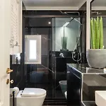 Apartamento Castro Pretorio 24 - Fromhometorome *