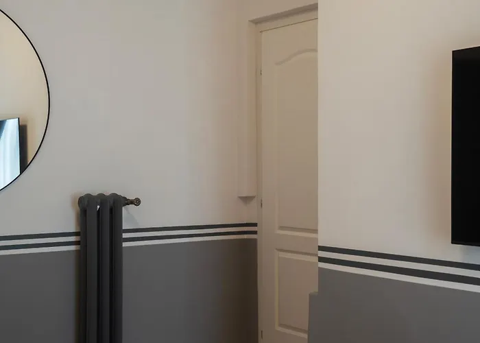 Appartement Castro Pretorio 24 - Fromhometorome *